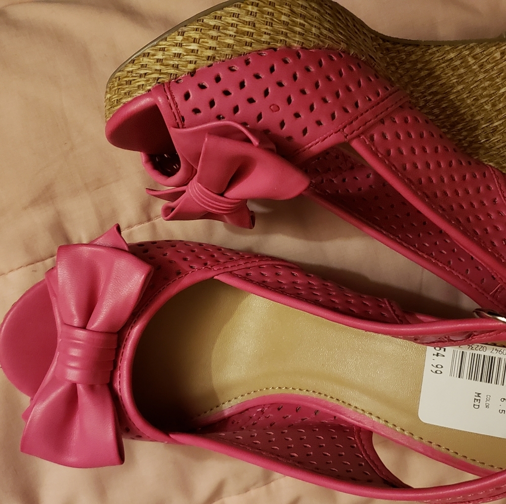 Womens Shoes
